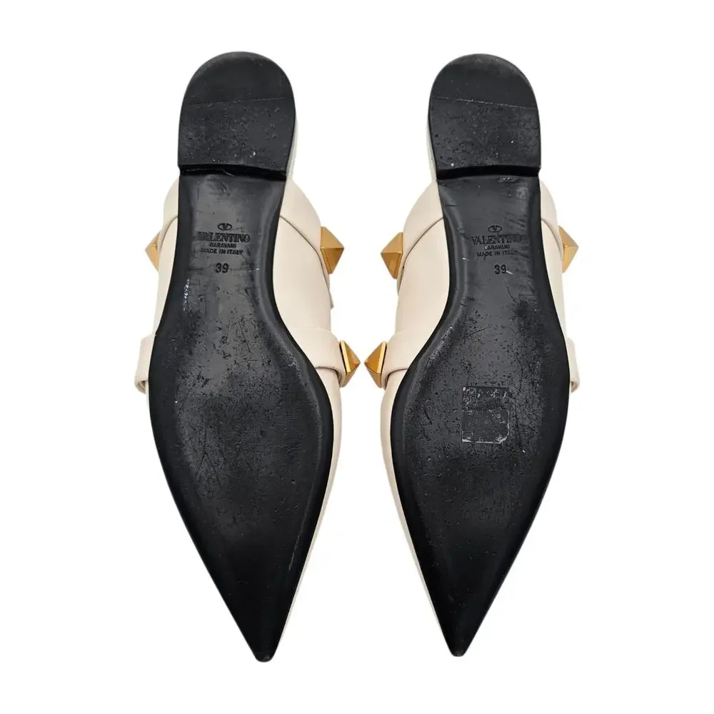 Valentino Garavani Roman Stud Flat Cage Mule Slide White Leather Gold Size 39 9